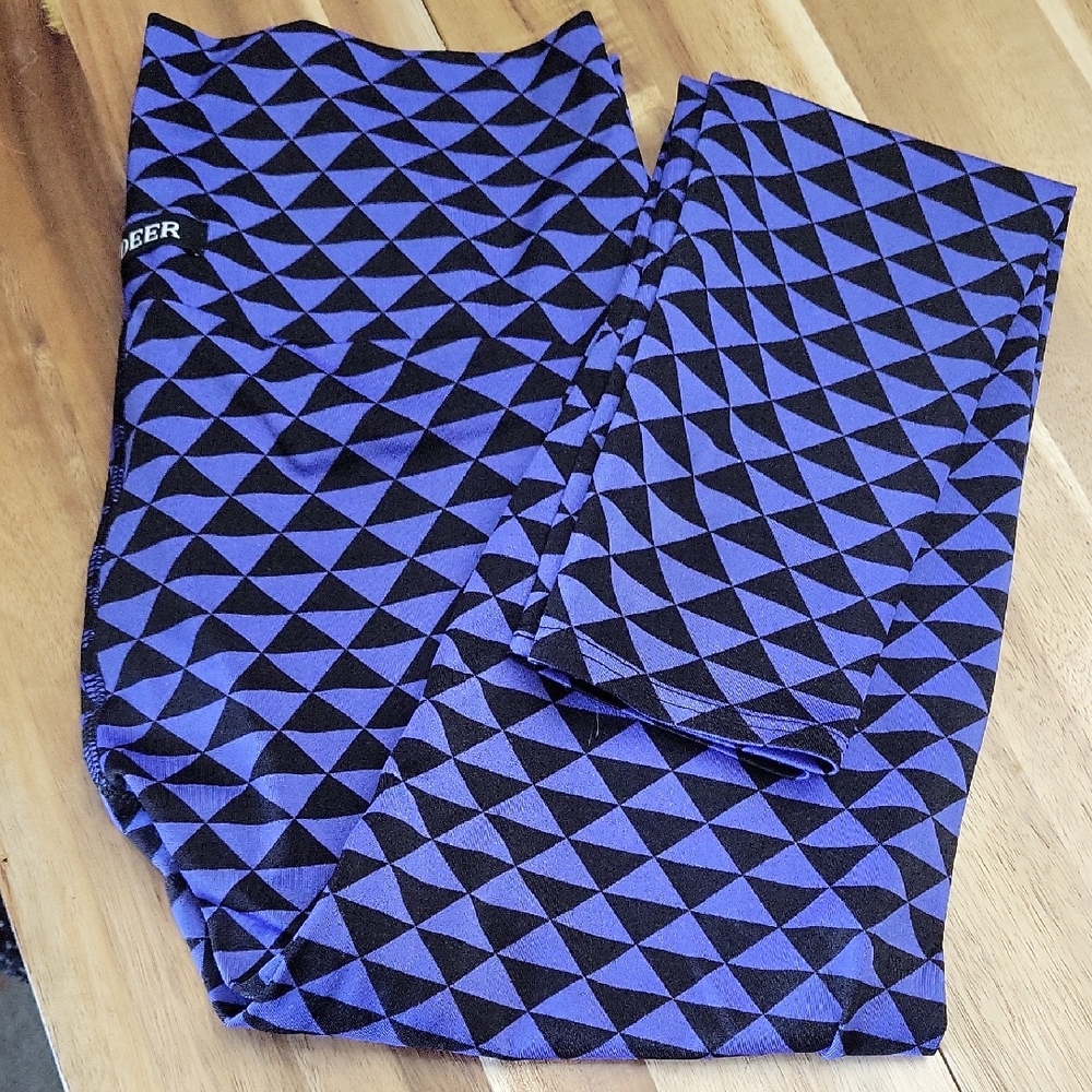 Black and Blue Geometric Pattern K-Deer Womens Leggings